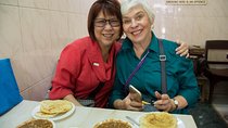 Full Day Food Tour Of Delhi with a chef. Includes Tea Tasting