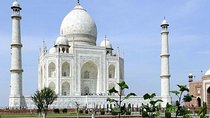One Way Private Transfer Delhi to Agra Including Guided Tour