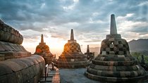 Private Sunrise at Setumbu Hill with Carriage Ride Tour