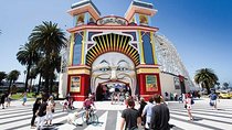 Full Day Private Melbourne City Tour with Wildlife Park Visit.