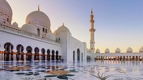 Full-Day Private Abu Dhabi City Tour With BAPS Temple Visit