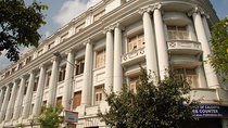 Path of Knowledge: A Heritage Walking Tour of Kolkata with Private Transfer