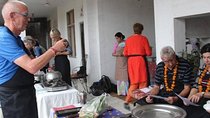 A Jaipur Food Market Visit and Home-Style Cooking Experience