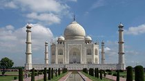 Private Agra Tour Including Taj Mahal and Lunch Via Express Train from New Delhi