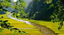 Hoa Lu - Tam Coc: Boat Trip and Bicycle Ride