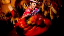 Cusco Tunupa Restaurant Folk Show with Dinner 
