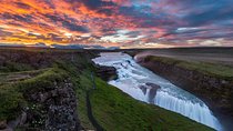Golden Circle Tour and Evening Northern Lights Cruise from Reykjavik
