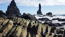 Golden Circle & South Coast. Private Day Tour