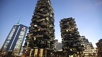 Milan Skyscrapers Guided Tour: Porta Nuova, Unicredit tower & Vertical Forest