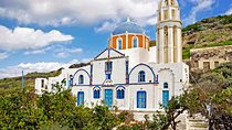 Thirassia Island: 6hr Private Tour with Lunch from Santorini