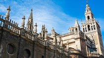 Cathedral of Seville English Guided Tour with Skip the Line & Access to Giralda 