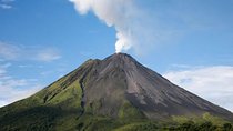 Day Trip from San Jose to Arenal Volcano & Baldi Hot Springs