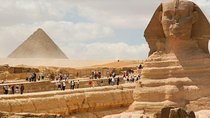 Cairo Day Trip with Egyptian Museum Tickets: From El Gouna