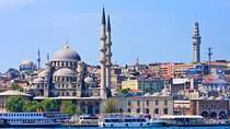 Private Tour: Bosphorus Cruise and Istanbul's Egyptian Bazaar