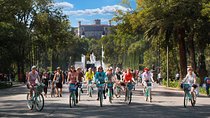 The Emperor Route, Chapultepec & Paseo de la Reforma Historical bike tour