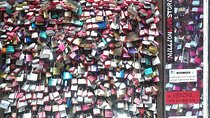 Make your Romantic Proposal in the City of Love