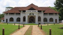 Guided Full day private city tour of Cochin with Kathakali Dance Show