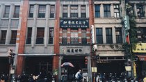 Private Longshan Temple and Dadaocheng Walking Tour