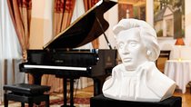 Chopin Piano Concert at Chopin Gallery with a Glass of Wine