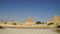 Layover day at The pyramids,Memphis and Saqqara