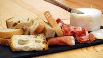 History and Flavors Experience Tour in Lisbon