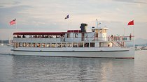 New England Fall Foliage Lunch Cruise in Boston Harbor