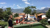 Private half day Medellin tour: meet Fernando Botero´s 23 statues