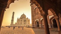 Same Day Taj Mahal Tour by Gatimaan Train from Delhi with SUV Cars