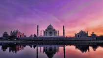 Private One Day Taj Mahal Tour by Gatimaan Express Train