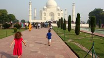 Same Day Taj Mahal Tour With Lunch & Entrances