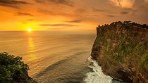 Private Tour Bali Beaches and Uluwatu Temple with Dinner