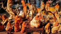 3-Hour Private Shopping Tour at Panjiayuan Market from Beijing