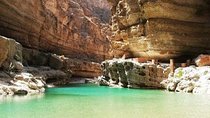 Wadi Shab Coastal Trekking