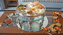Private Mumbai Home Vegetarian Cooking Class with Crawford Market Visit and Lunch
