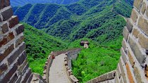 Small Group-Tour With Mutianyu, Jinshanling And BadalingGreatwall