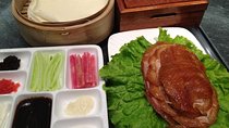 Beijing's Mutianyu Great Wall with Special Peking duck lunch and acrobatics show