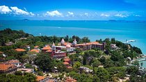 Xiamen Private Tour: Gulangyu Island, Zhongshan Pedestrian Street and Zengcuoan