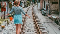 Hanoi Hidden Walking Tour & Experience local food