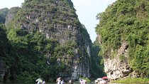Eco Hoa Lu - Hang Mua Grotto - Trang An Boat tour from Hanoi