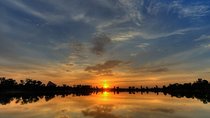 Angkor Wat Small Circuit Tour with Sunrise