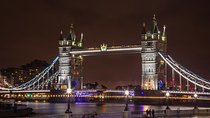 Private Tour: Tower Bridge Night Photography Tour