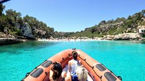 Boat Trip from Cala Figuera to Calo de Moro, S'almonia, Cala Màrmols. Mallorca.