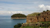 Scenic Journey from Cusco to Puno by Bus Including Hotel Transfers