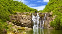 Hiking Trip Full-Day: The Magnificent 7 Waterfalls Sept Cascades including Lunch