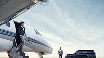 Private Luxury Range Rover Arrival Transfer: Heathrow Airport to Central London