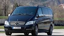 Private Airport Arrival Transfer: London Heathrow to Central London 