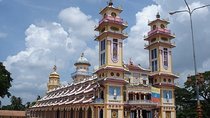 Cu Chi Tunnels and Cao Dai Temple private tour full day