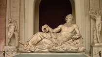 Skip-the-Line: Early Entrance Vatican Tour 