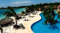 Private Tour Puerto Seco Beach Tour from Ocho Rios