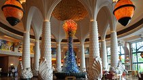 Lunch at Atlantis, Dubai in Style: Private Sightseeing Tour